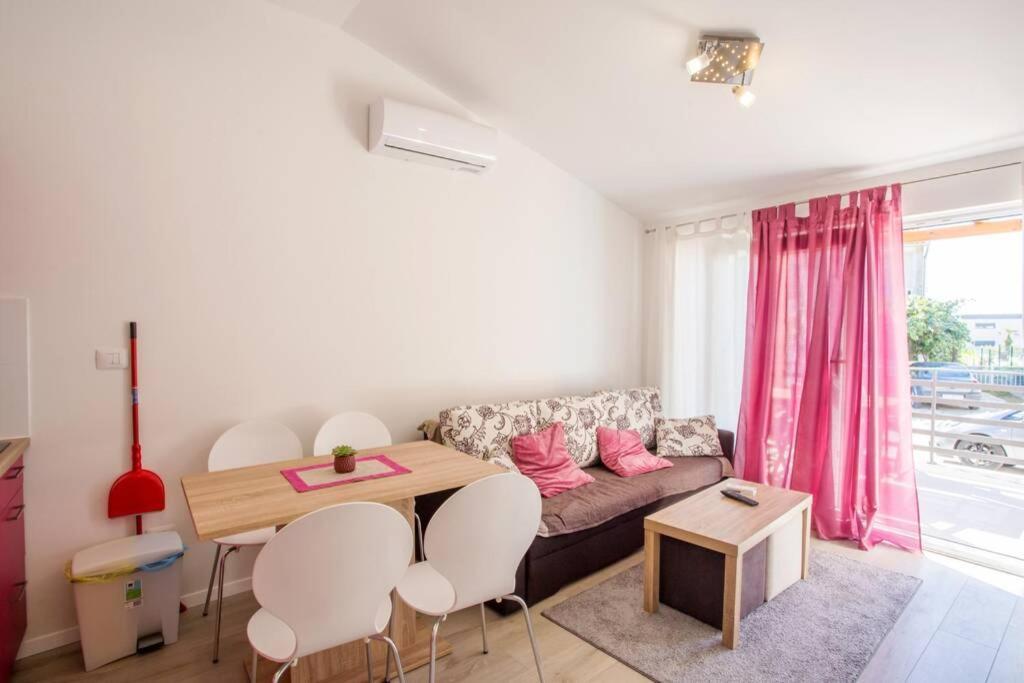 Apartman Cone Pula Exterior photo